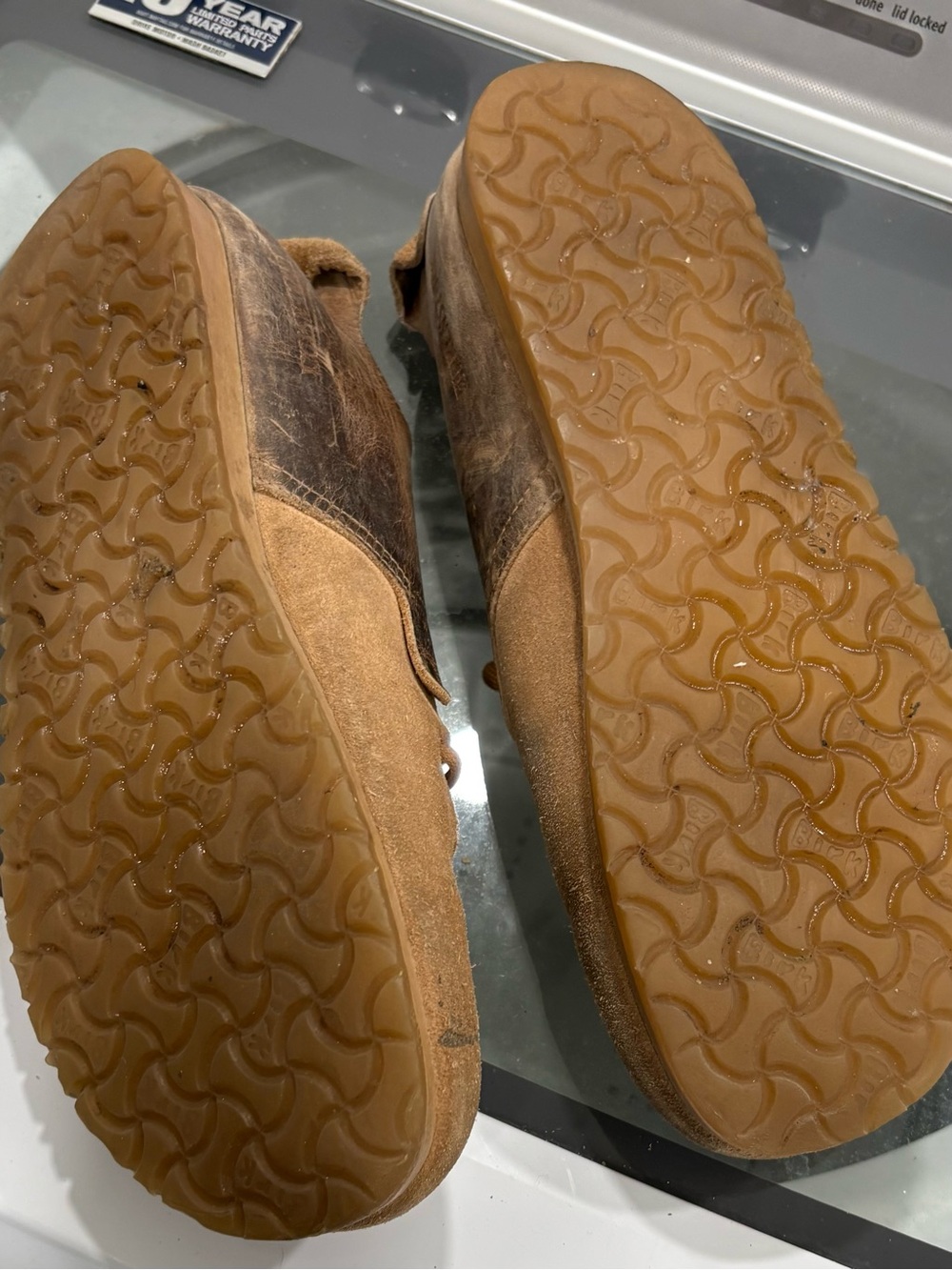 Cross Listed on various sites. Birkenstock Montana. Brown and Tan. EU 43. - Picture 4 of 5